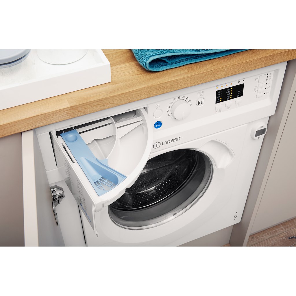Indesit built in washing machine discount